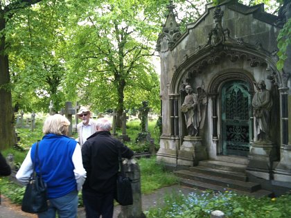 Friends Tour of Brompton Cemetry