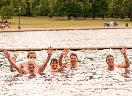 Summer in the Park - Friends' Chairman makes a splash!